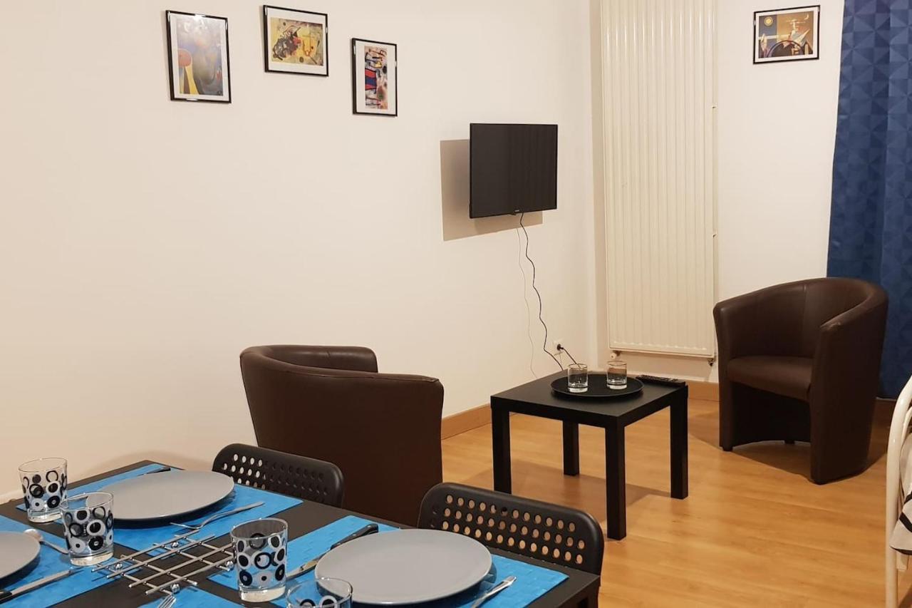 **Studio Art - 30M2 - Centre Ville** شالو أو شُمْبانيِ المظهر الخارجي الصورة